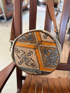 Clea Ray Circular Canvas and Rug Bag