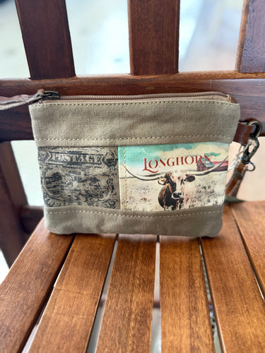 Clea Ray Longhorn Wristlet