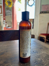 Load image into Gallery viewer, Old Town Soap Company Shower Gel- The Perfect Man
