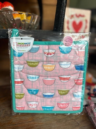 SALE- Pyrex Vintage Bowls Collection Potholder- Pink